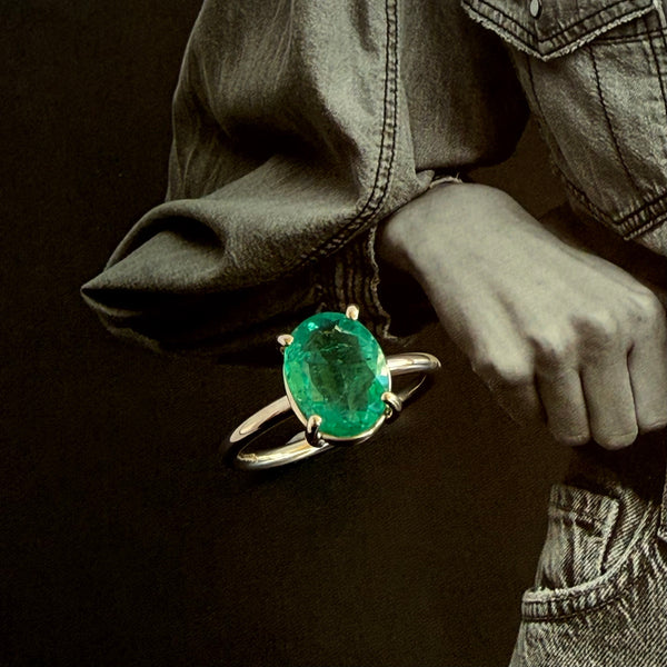 Emerald ring