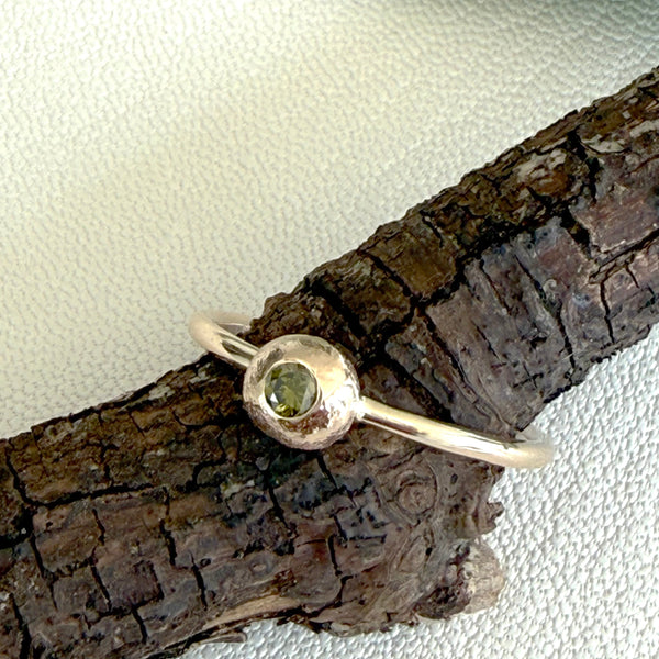 Green Diamond ring