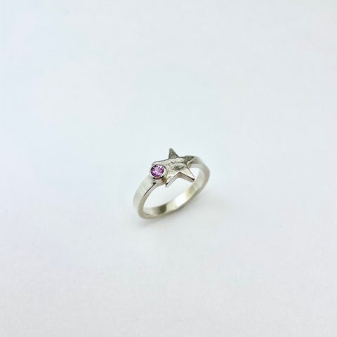 Silver star ring with pink sapphire