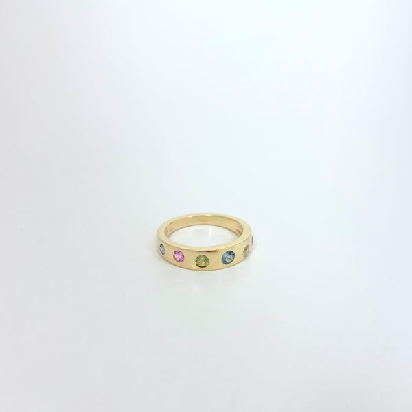 Gold ring with multi colored sapphires