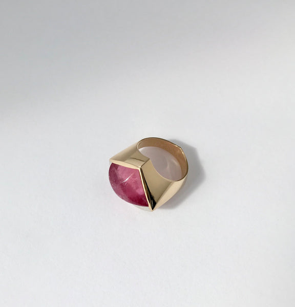 Gold ring with pink tourmaline