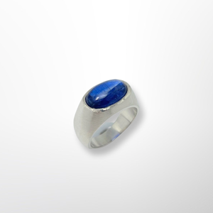 Silver ring with kyanite